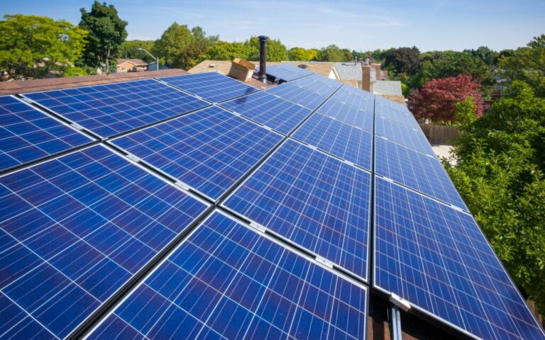 9 Reasons Why Three Story Houses Should Invest in Solar Panels