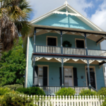 The Benefits of Selling Your Small Old House for Cash: What You Need to Know