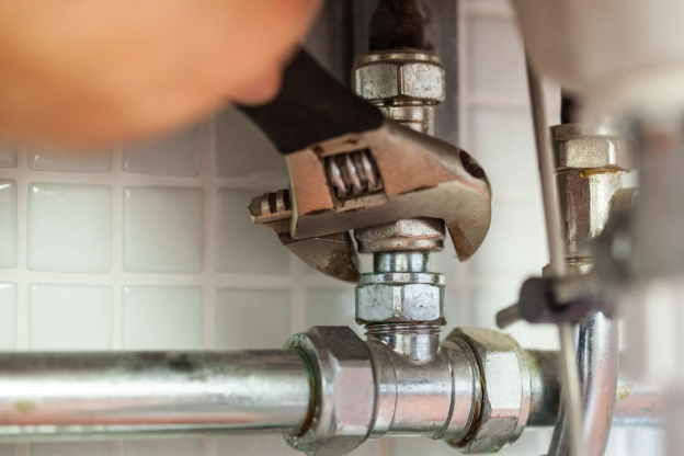 How to Choose the Right Master Plumbing and Heating Services for Your Home