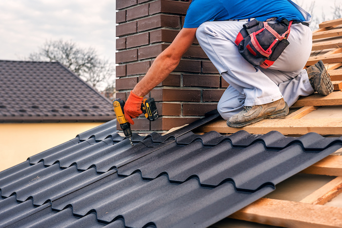 How to Choose the Right Modern Roofing Material for Your Home