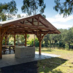 Create the Ultimate Outdoor Bar for Seamless Entertaining